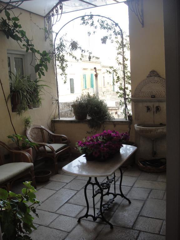 Antica Dimora Villa Della Lupa Lecce Bagian luar foto